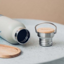 Μεταλλικό μπουκάλι με χερούλι